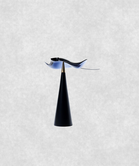 Front view of Manta Ray by Lee Sang-yong – kinetic art sculpture inspired by the graceful form and movement of a manta ray